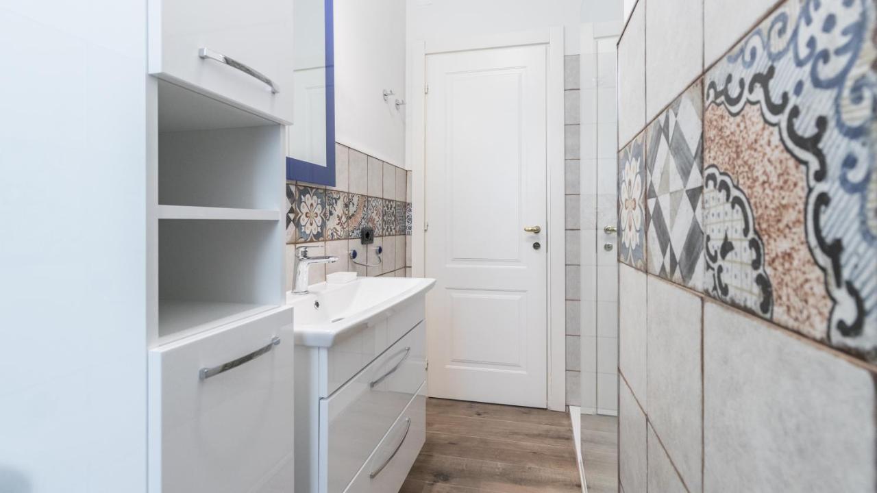 Italianway - Zara 63 Apartment Milan Bagian luar foto