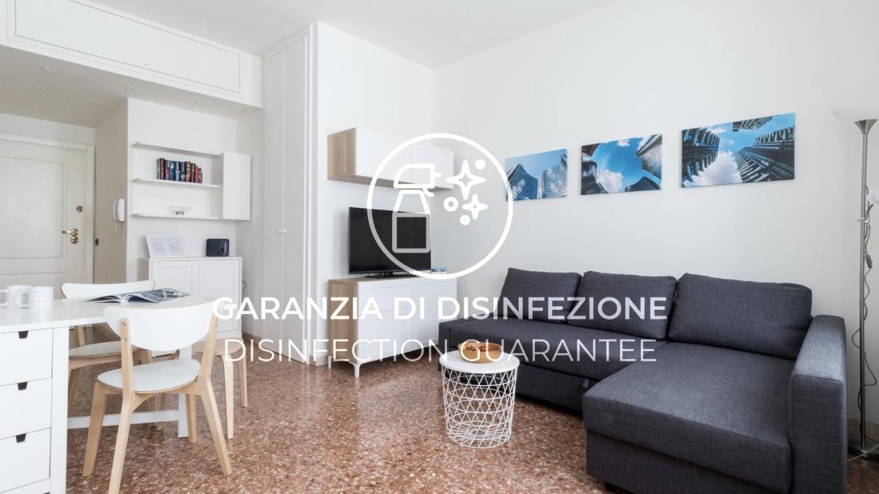 Italianway - Zara 63 Apartment Milan Bagian luar foto